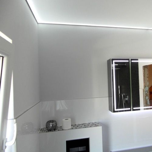 lichtdecke-in-der-wohnung