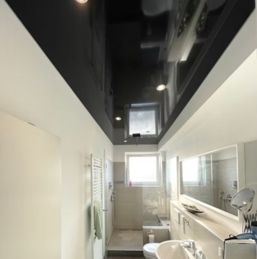 Hochglanz Spanndecke schwarz