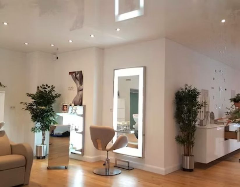 Hochglanz Spanndecke weiß